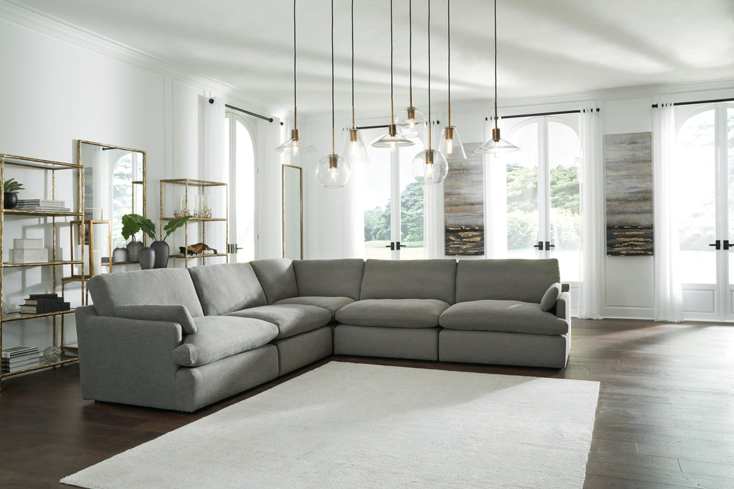 Tanavi - Sectional