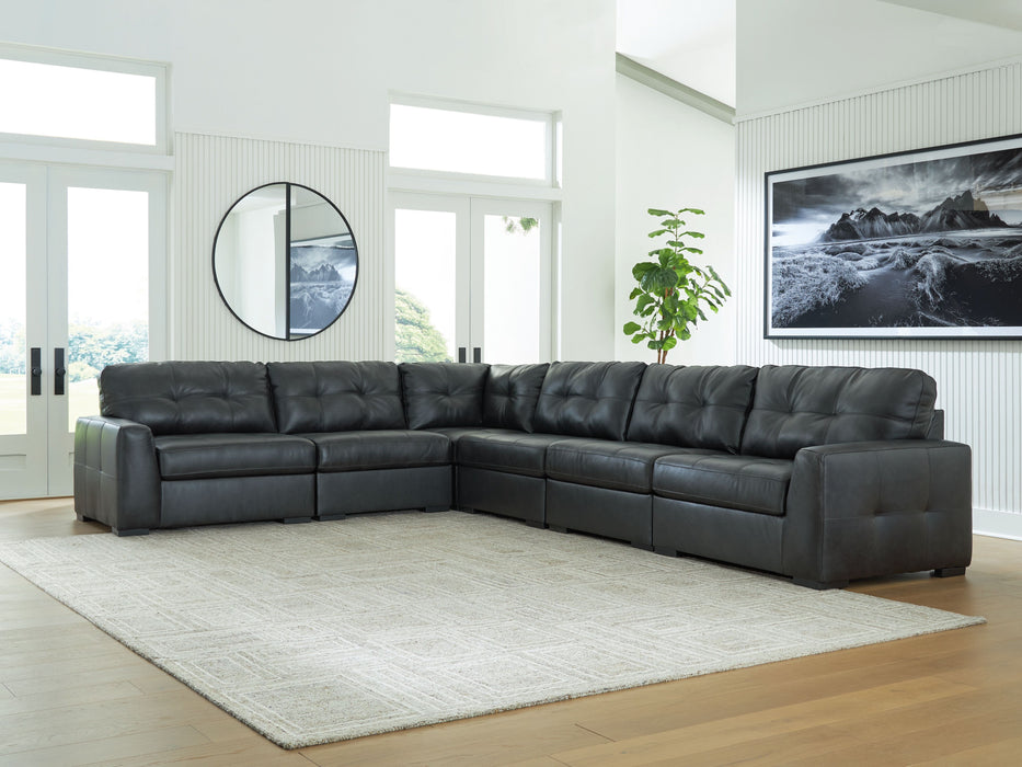 Brindley Pier - Sectional