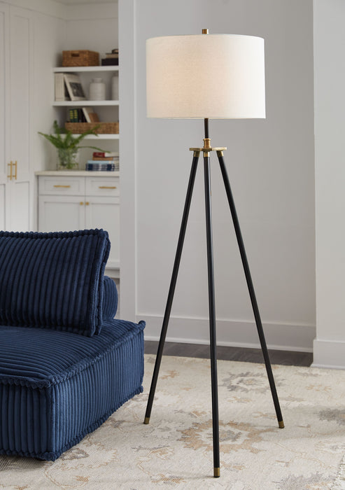 Cashner - Black / Gold Finish - Metal Floor Lamp Sacramento Furniture Store Furniture store in Sacramento