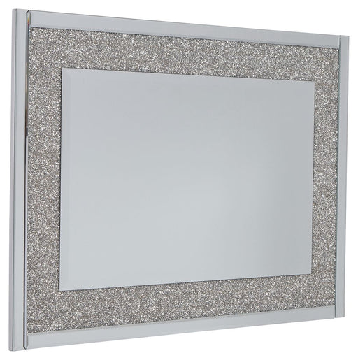 Kingsleigh - Metallic - Accent Mirror - Rectangular Sacramento Furniture Store Furniture store in Sacramento