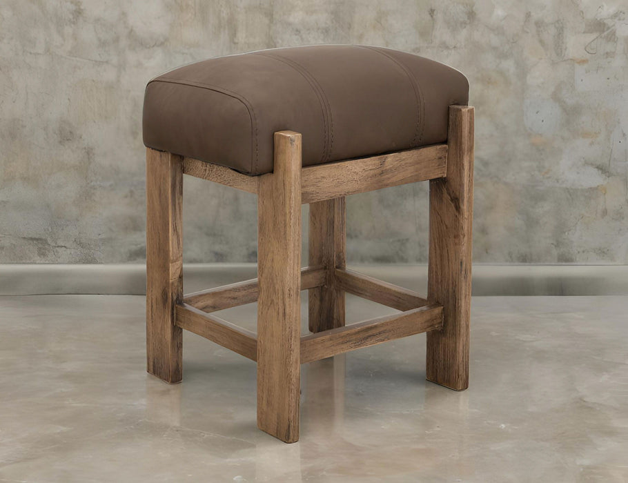 Balam - Stool