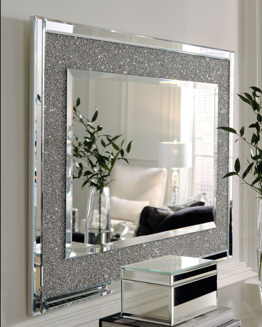 Kingsleigh - Metallic - Accent Mirror - Rectangular Sacramento Furniture Store Furniture store in Sacramento