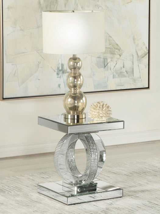 Breena - Square End Table - Mirror Sacramento Furniture Store Furniture store in Sacramento