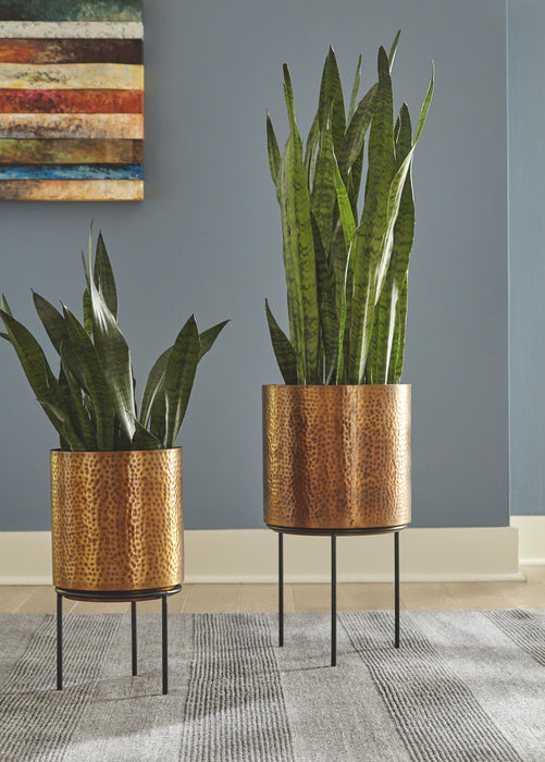 Donisha - Antique Brass Finish - Planter Set (Set of 2) Sacramento Furniture Store Furniture store in Sacramento