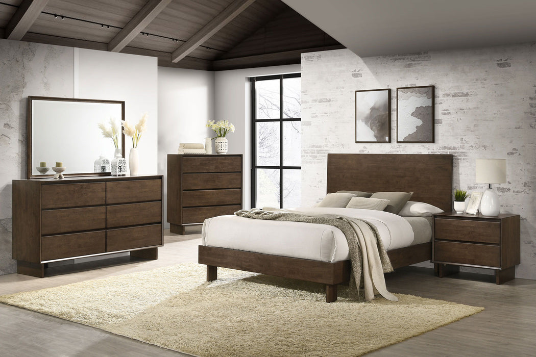 Glenwood - 5-Piece Queen Bedroom Set - Warm Brown