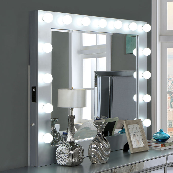 Belladonna - Mirror With USB, Power Light - Silver Sacramento Furniture Store Furniture store in Sacramento