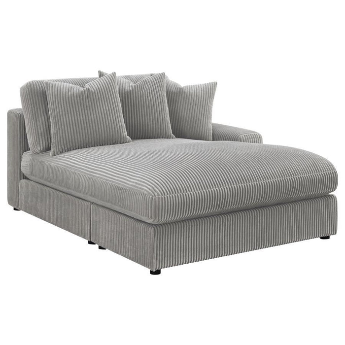 Blaine - Upholstered Reversible Sectional Sacramento Furniture Store Furniture store in Sacramento