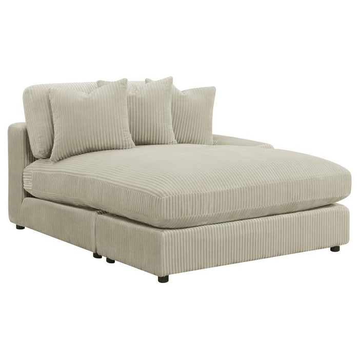 Blaine - Upholstered Reversible Sectional Sacramento Furniture Store Furniture store in Sacramento