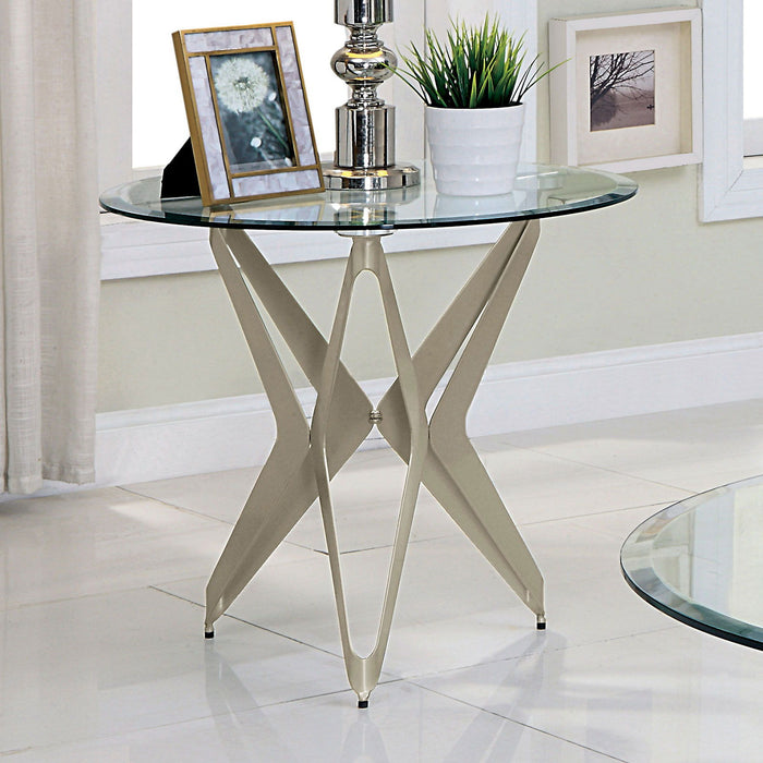 Villarsglane - End Table - Pearl Silver Sacramento Furniture Store Furniture store in Sacramento